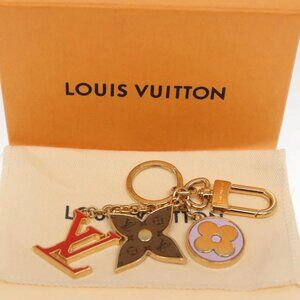 LOUIS VUITTON Porte Cles Spring Street Charm metal Gold